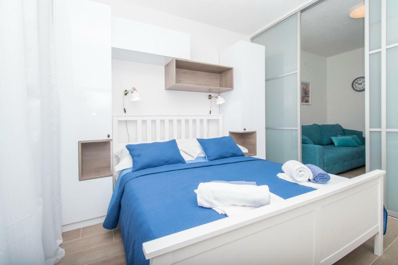 Stella Anna Apartment *
